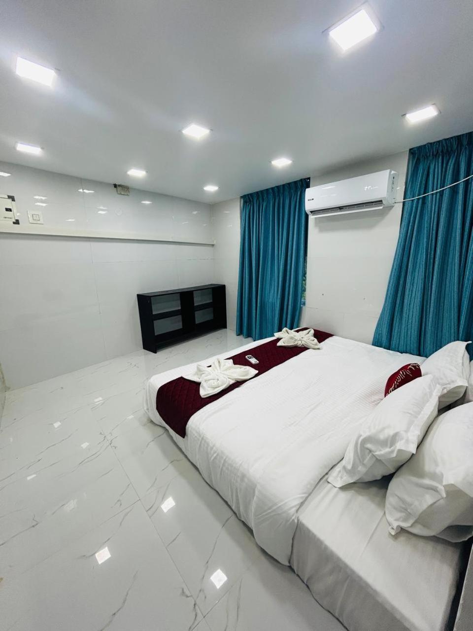 The Elite Beachview Puducherry Eksteriør billede